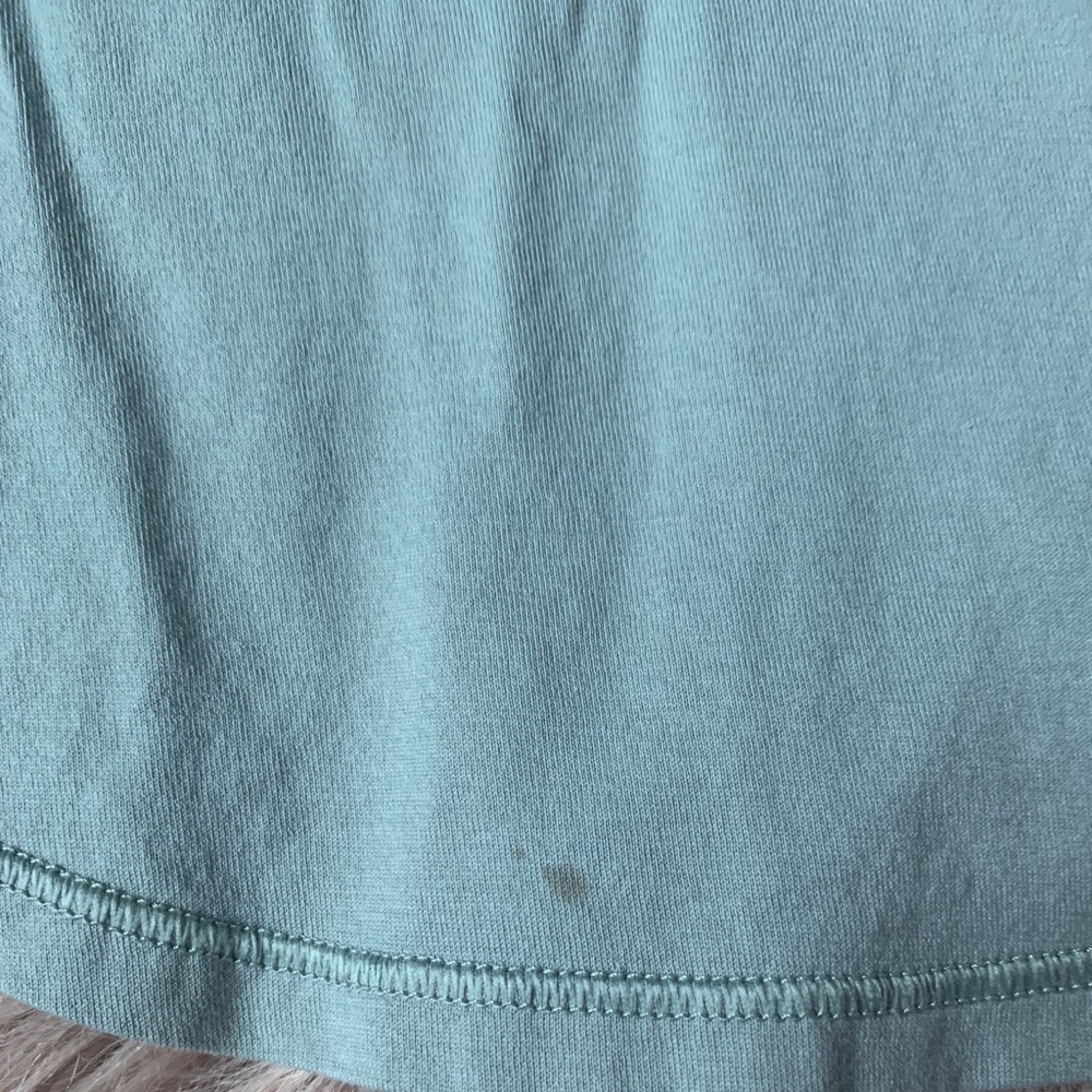 Lululemon Tank - Picture 2 of 4